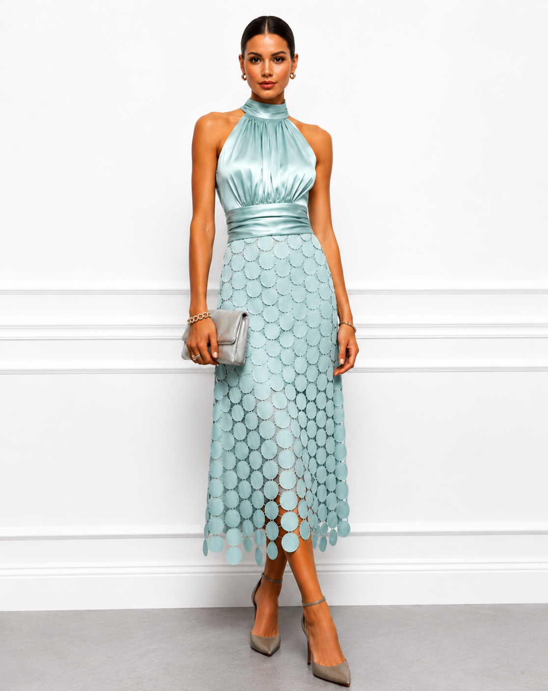 Robe midi en satin pour femme, à col dos nu et détails en disques