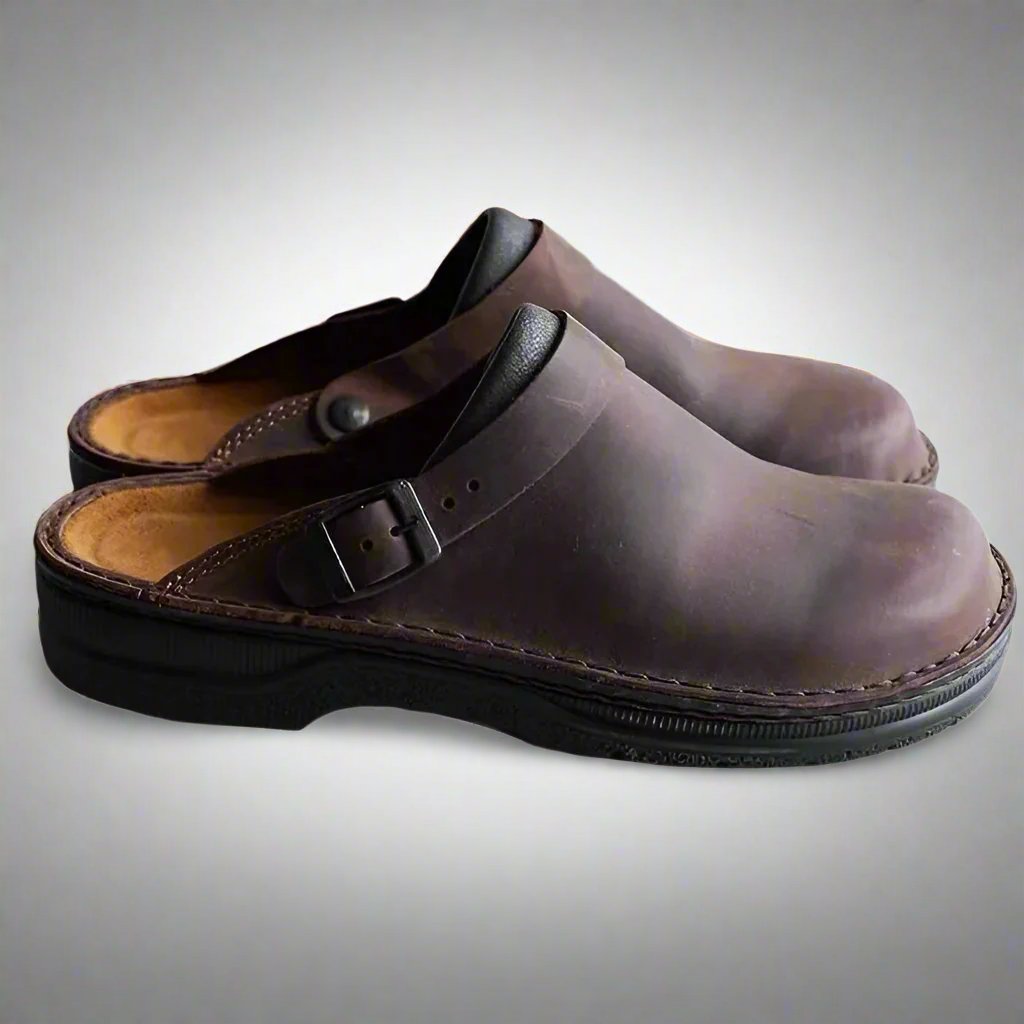 Unisex Suede Clogs with Adjustable Buckle