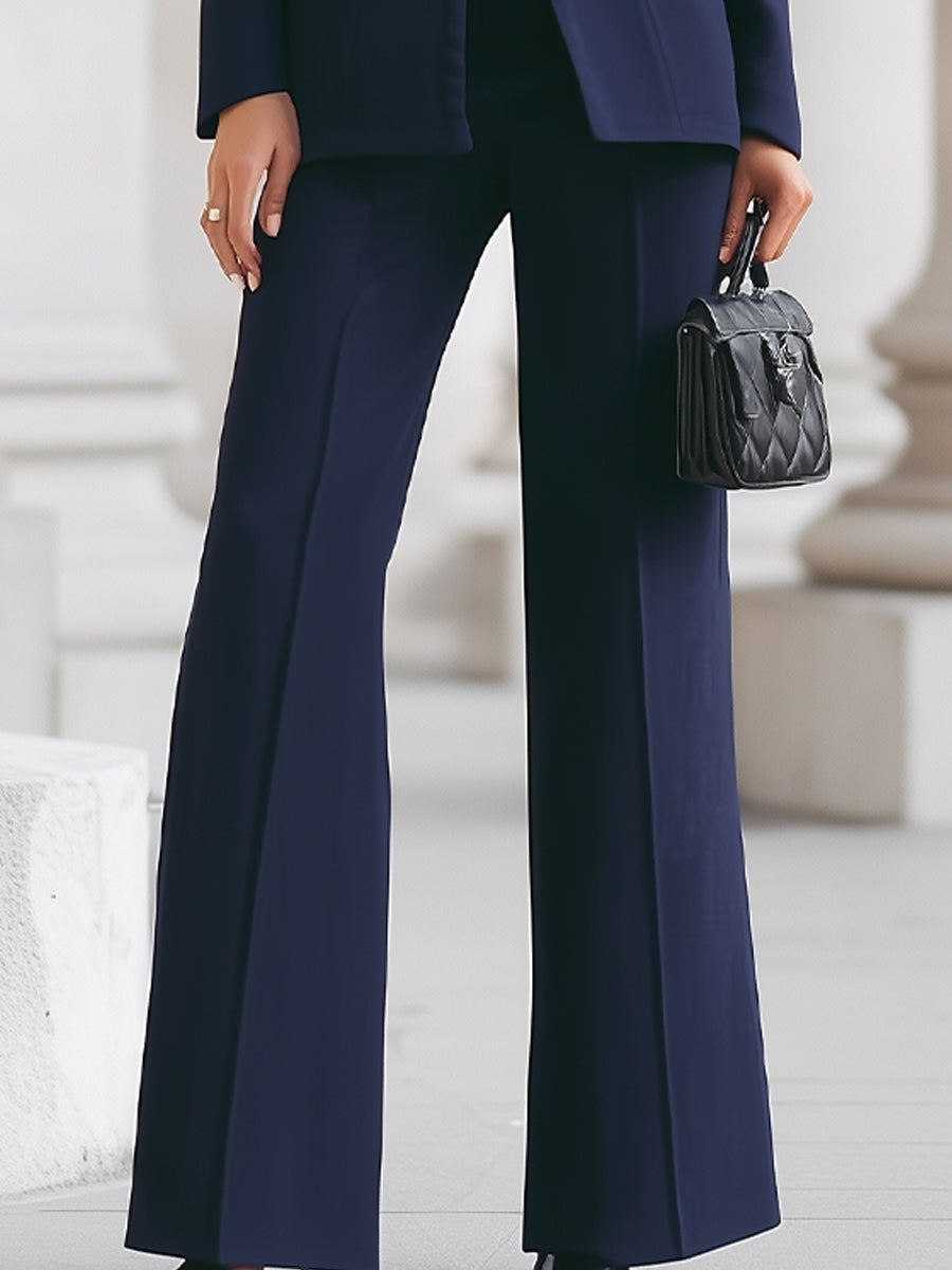 Ensemble blazer ajusté et pantalon large pour femme