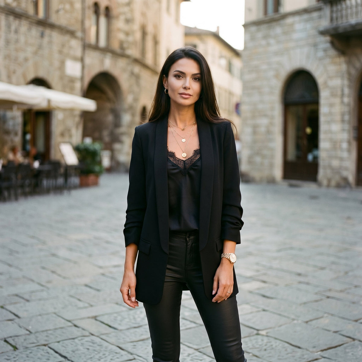 Blazer ajusté pour femme | Veste droite à un bouton avec revers crantés