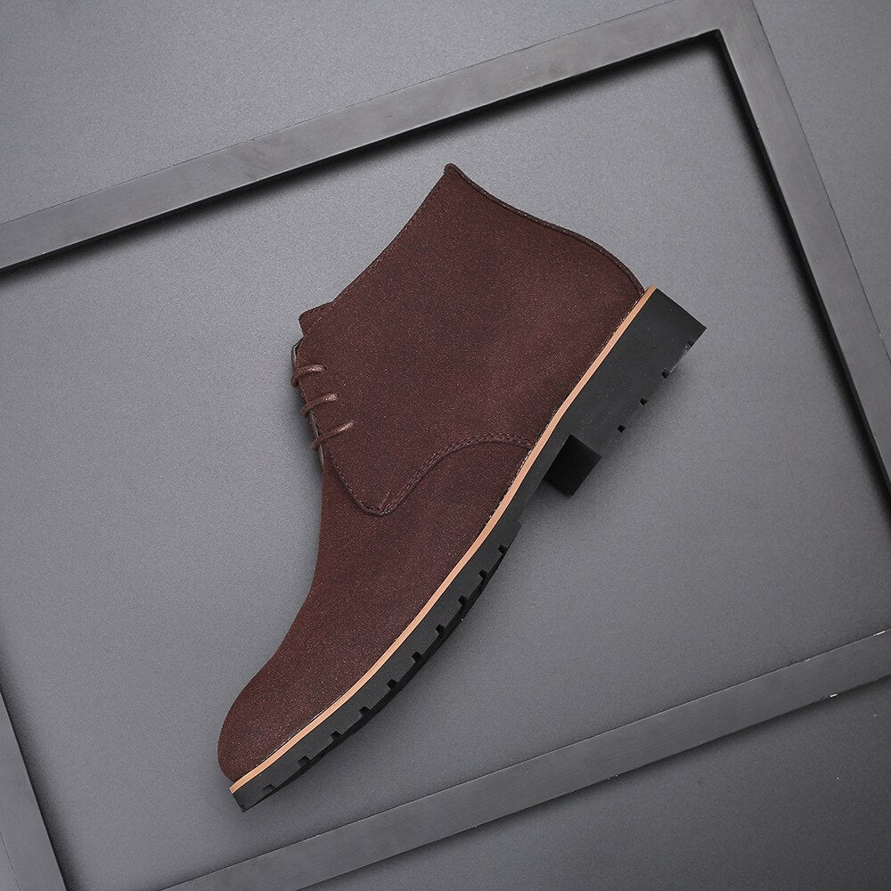 Men's Suede Lace-Up Desert Boots