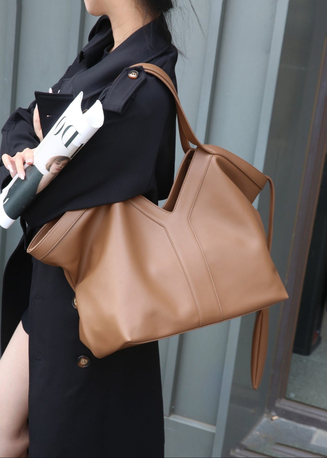 Oversized Tote Bag in Faux Leather with Slouchy Silhouette