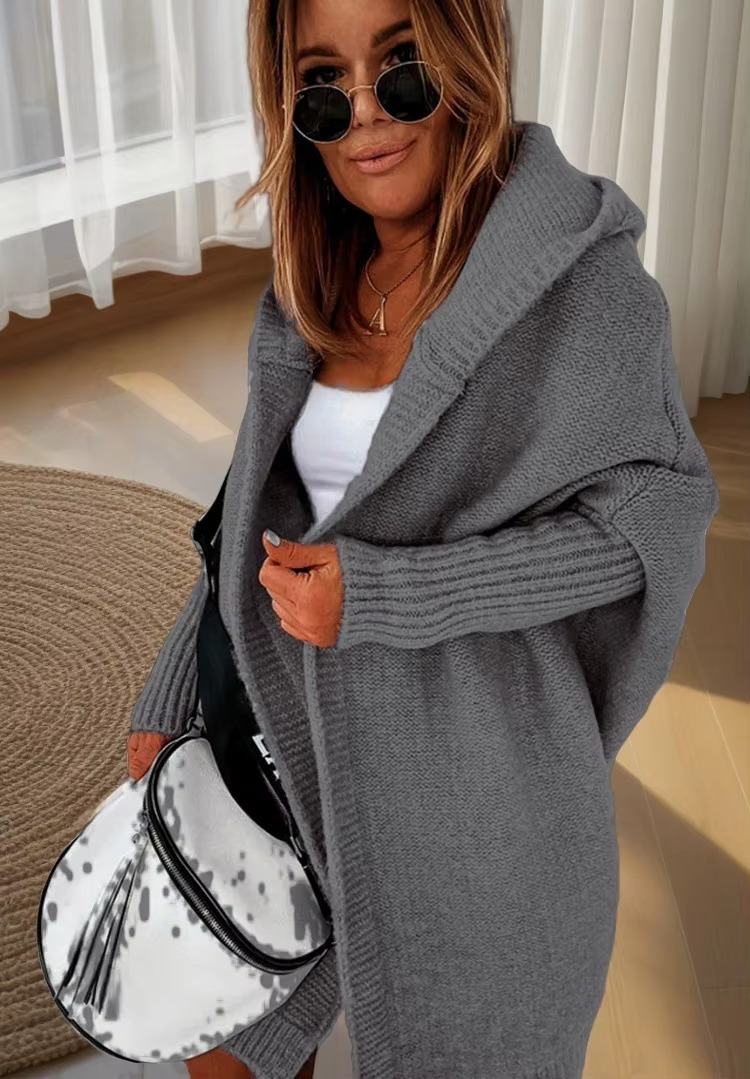 Cardigan en maille à capuche pour femme avec manches chauve-souris