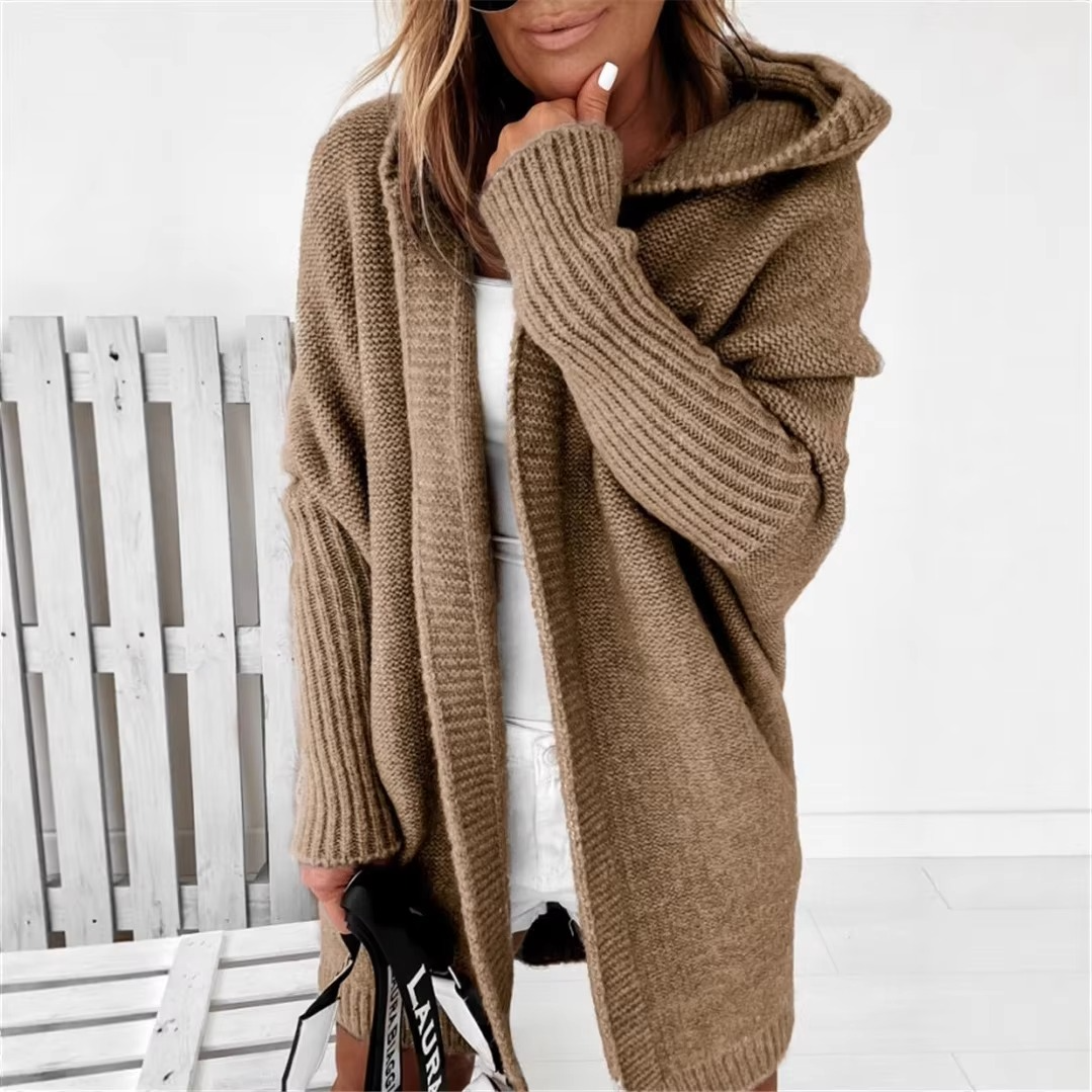 Cardigan en maille à capuche pour femme avec manches chauve-souris