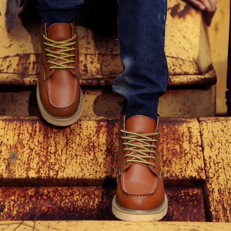 Men's Lace-Up Ankle Boots