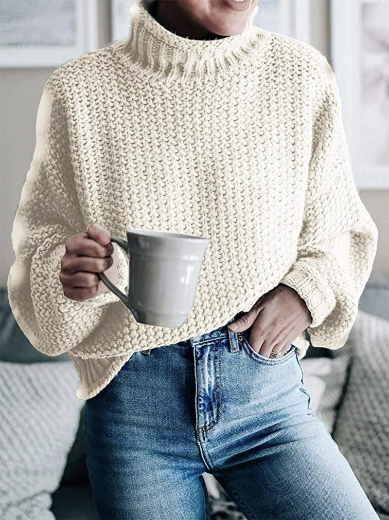 Damski gruby dzianinowy sweter z golfem