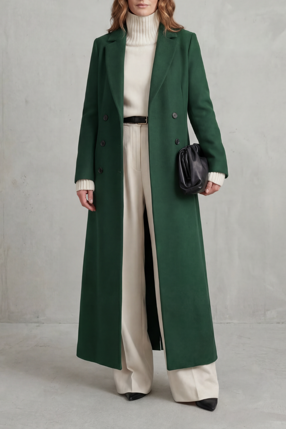 Manteau long ajusté pour femme en mélange de laine avec devant croisé