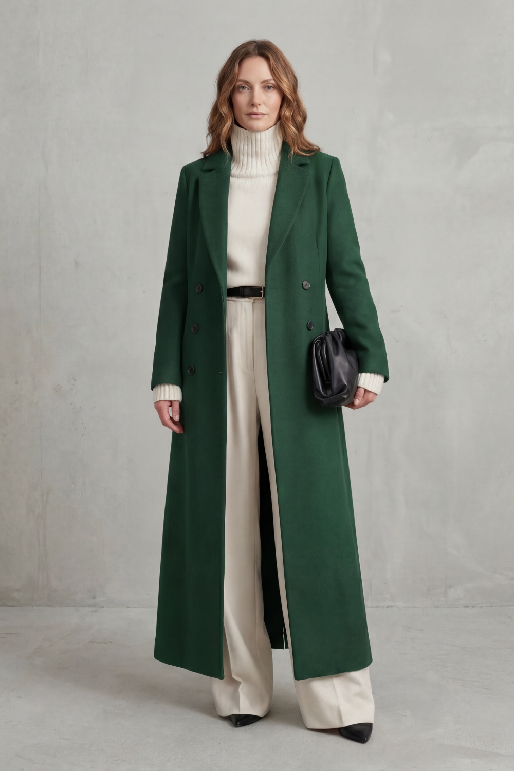 Manteau long ajusté pour femme en mélange de laine avec devant croisé