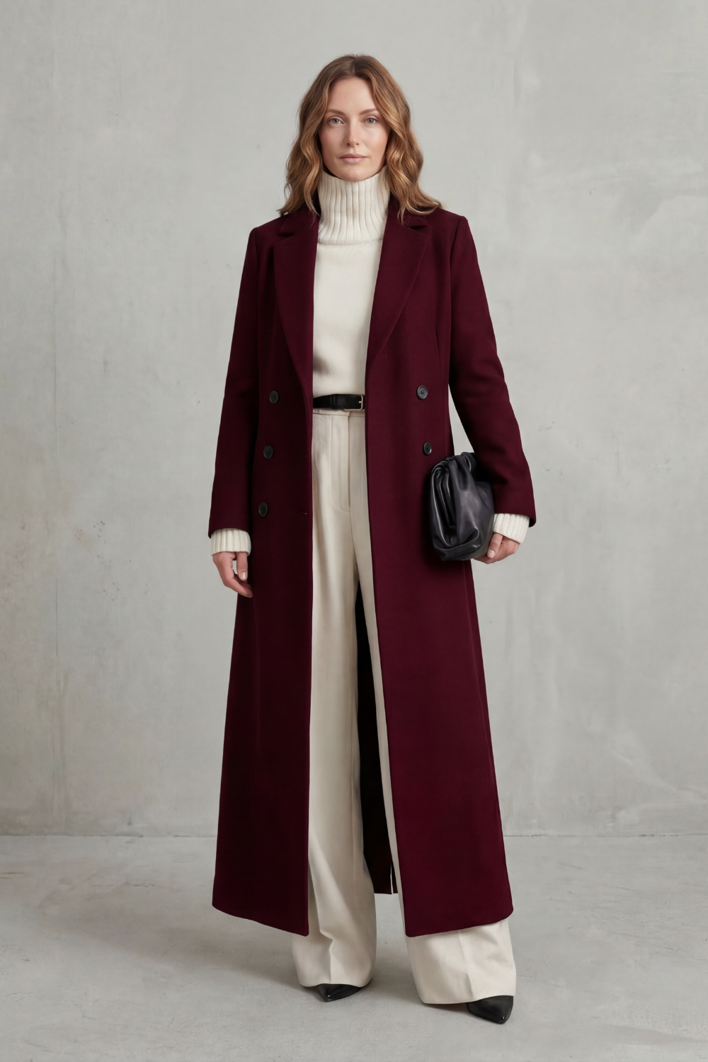 Manteau long ajusté pour femme en mélange de laine avec devant croisé