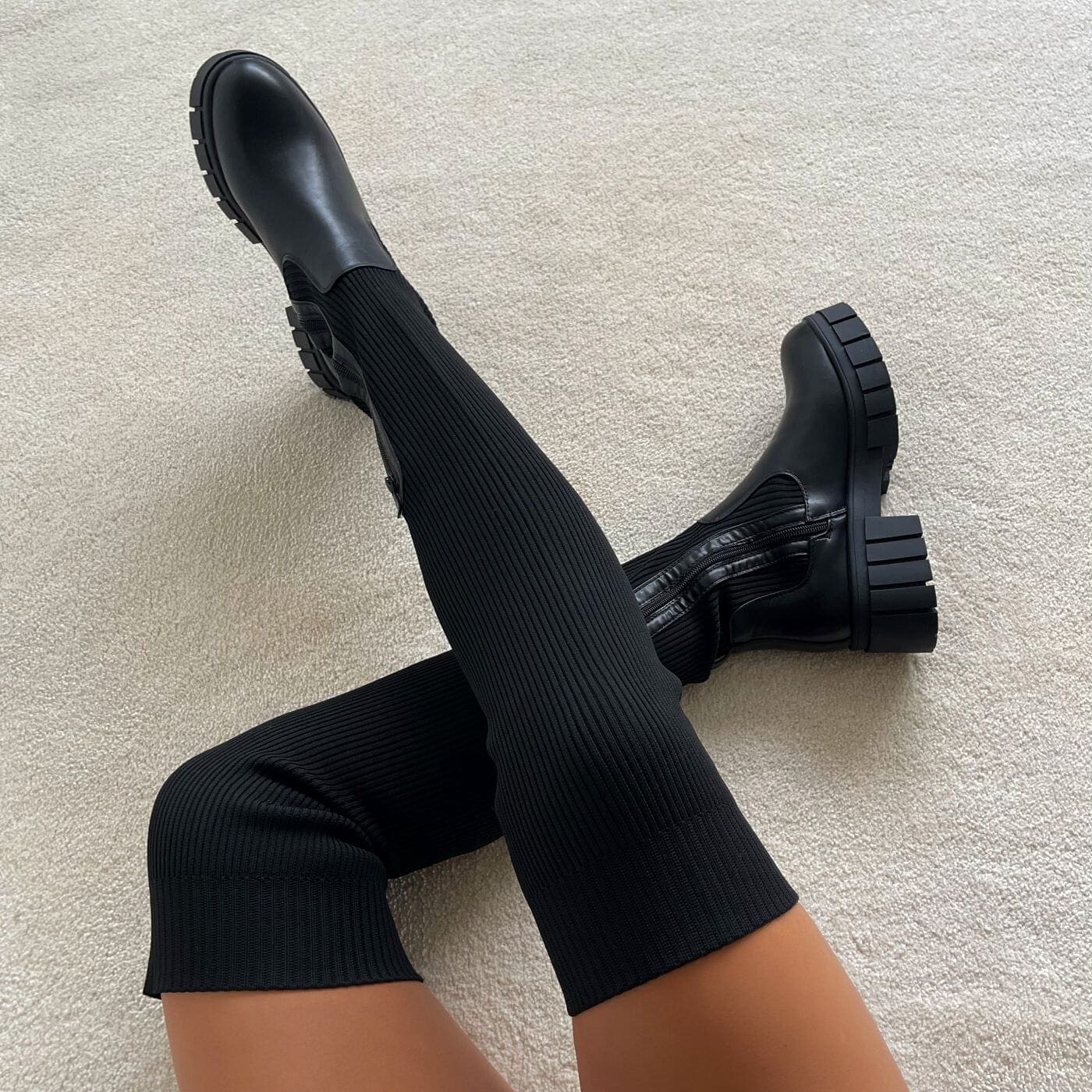 Bottes chaussettes montantes en maille côtelée à semelle épaisse pour femme