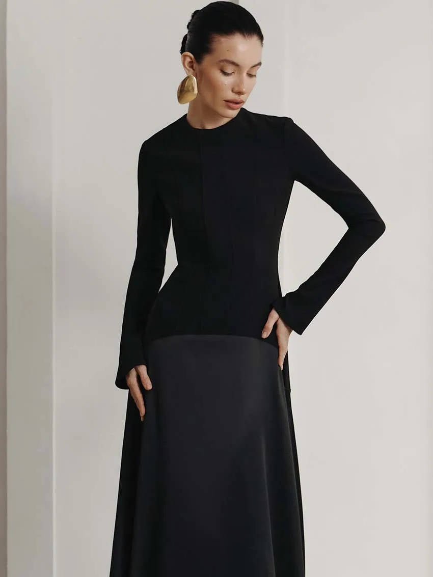 Robe longue noire à manches longues pour femme | Maille et satin