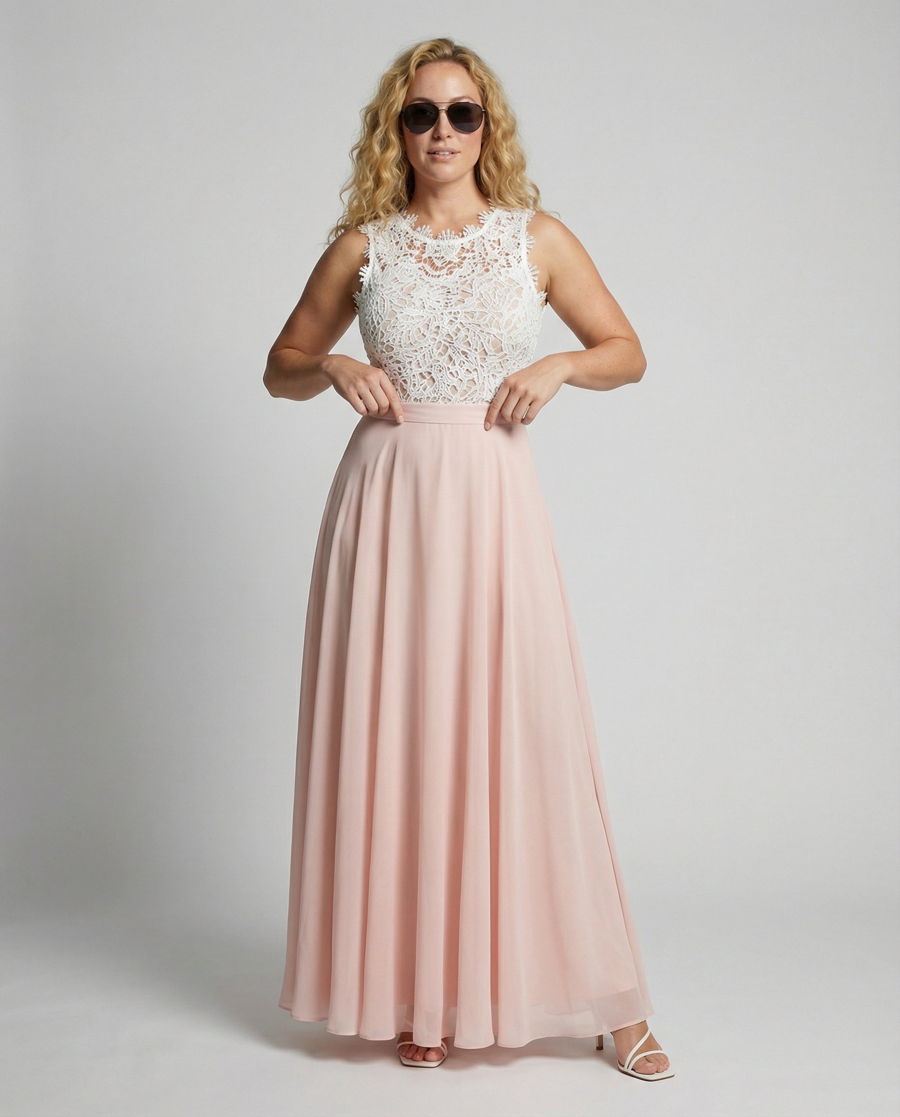 Lace-Bodice Maxi Dress with Flowing Skirt