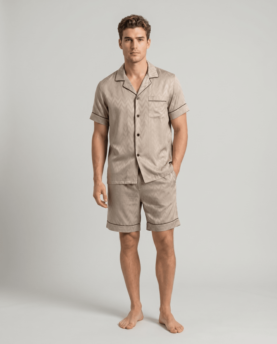 Ensemble de pyjama satiné à manches courtes pour homme | Chemise boutonnée rayée et short