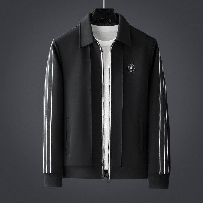 Ensemble de survêtement pour homme composé d’une veste zippée à col et d’un pantalon de survêtement