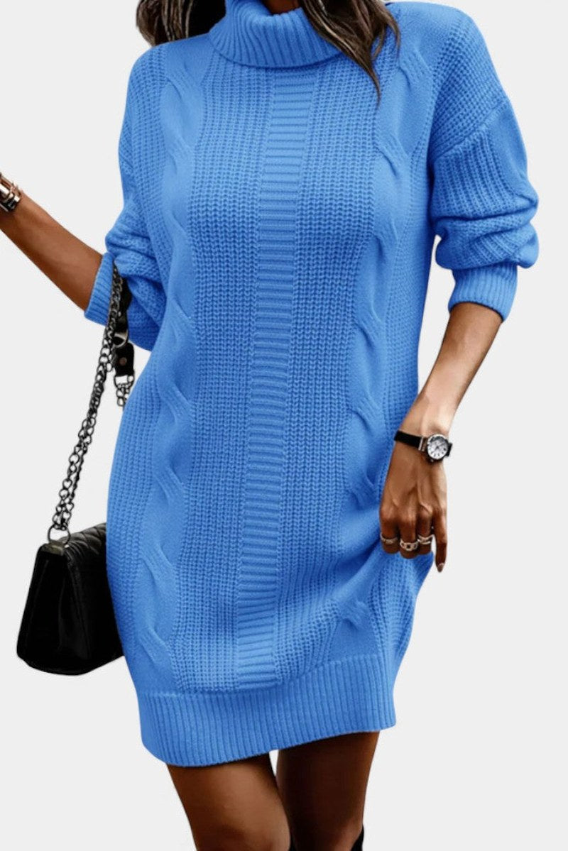Robe-pull à col roulé en maille torsadée pour femme