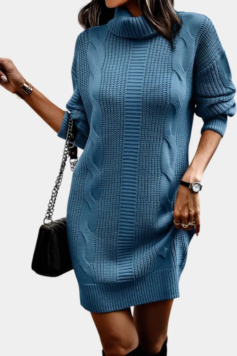 Robe-pull à col roulé en maille torsadée pour femme