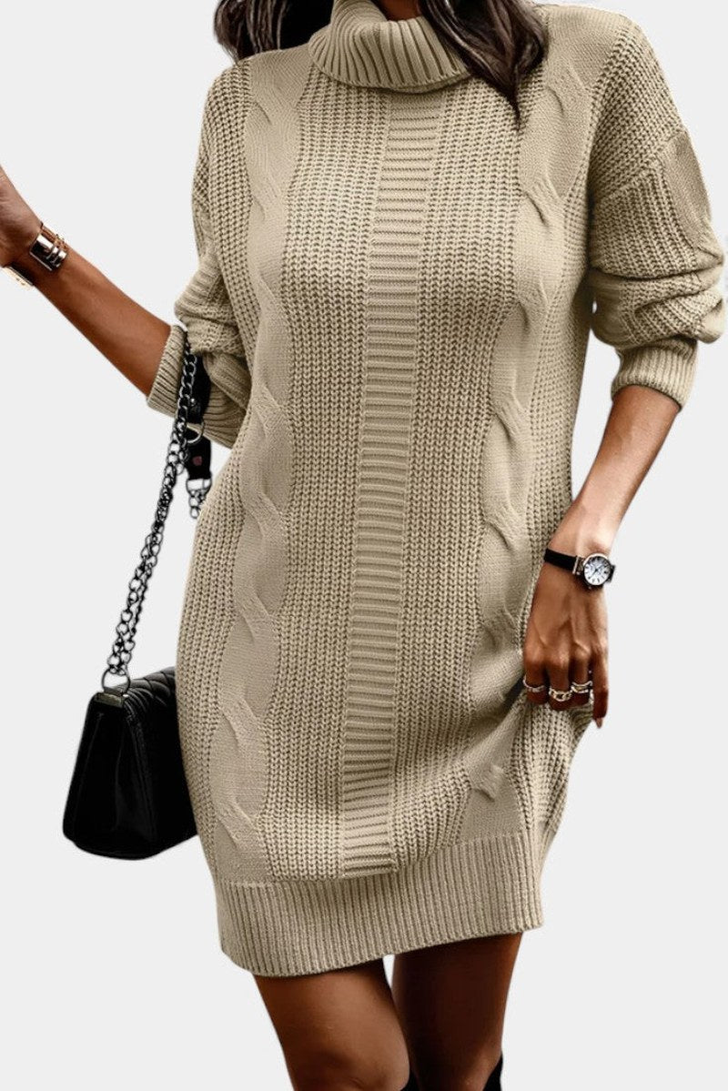 Robe-pull à col roulé en maille torsadée pour femme