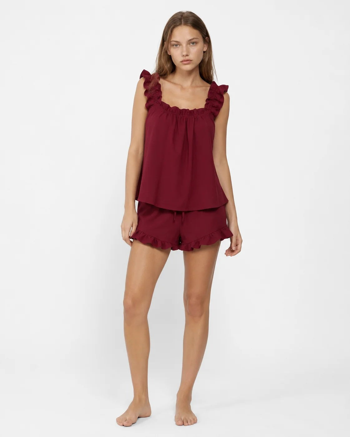 Ensemble de pyjama pour femme à bretelles et short volantés