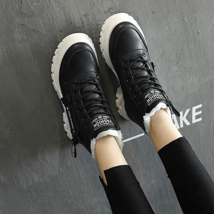 Women's Waterproof Winter Boots | Fleece-Lined Lace-Up Ankle Boots