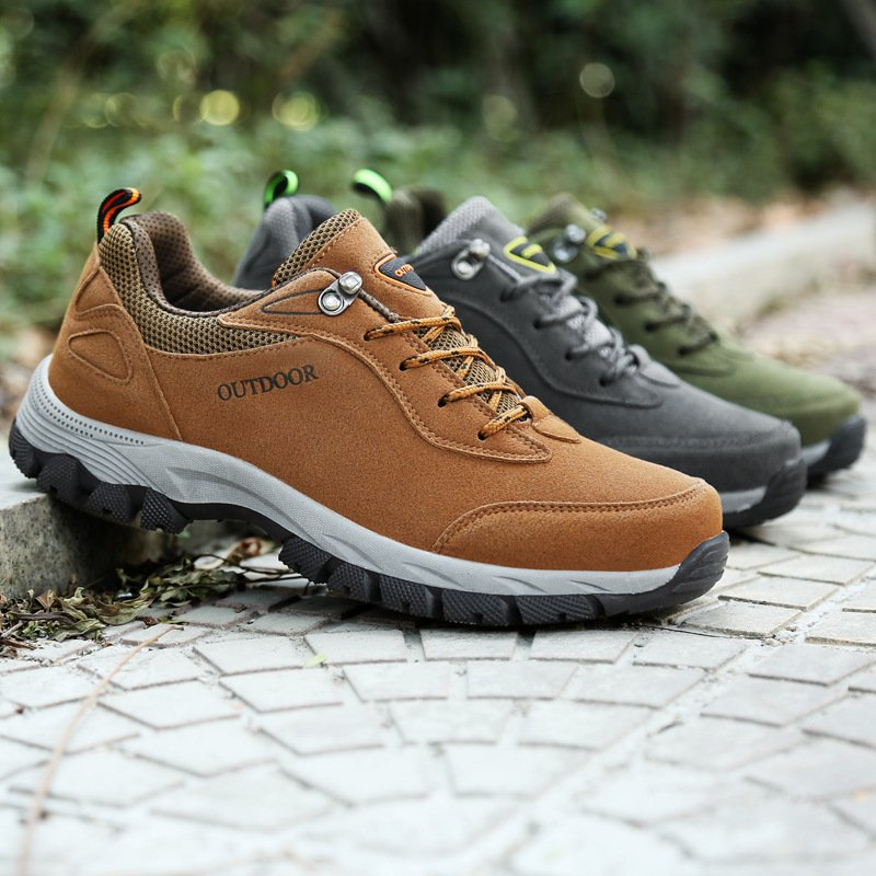 Men’s Low-Top Walking & Hiking Shoes