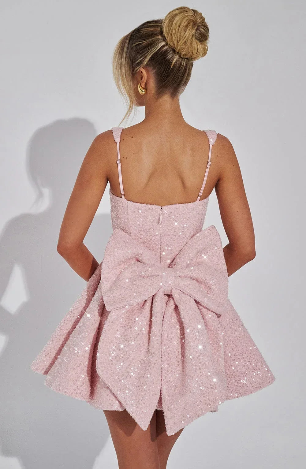 Mini-robe à sequins pour femme avec détail nœud