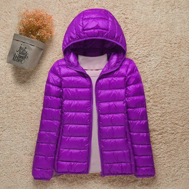 Doudoune légère et compacte à capuche pour femme