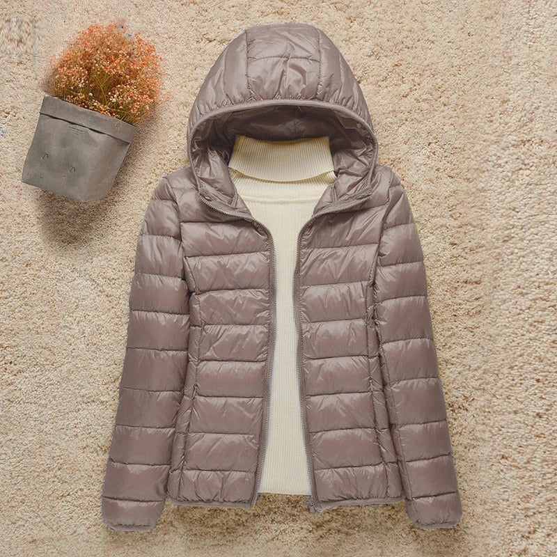 Doudoune légère et compacte à capuche pour femme