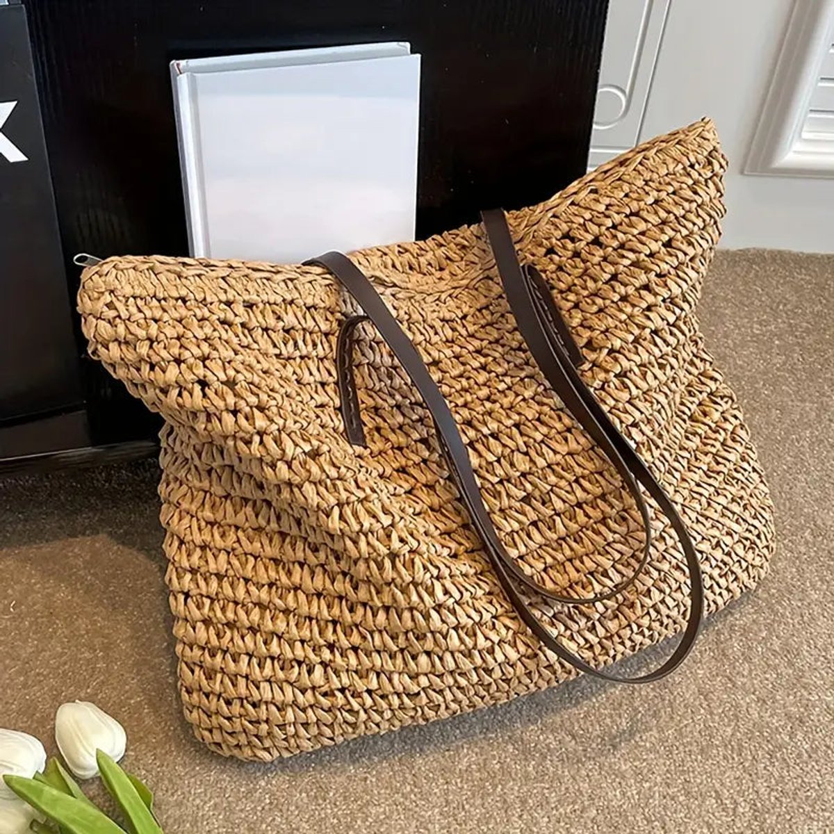 Women's Large Woven Raffia Tote Bag