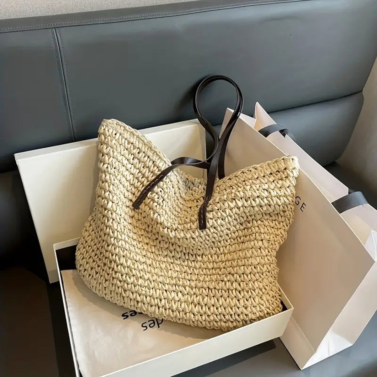 Women's Large Woven Raffia Tote Bag