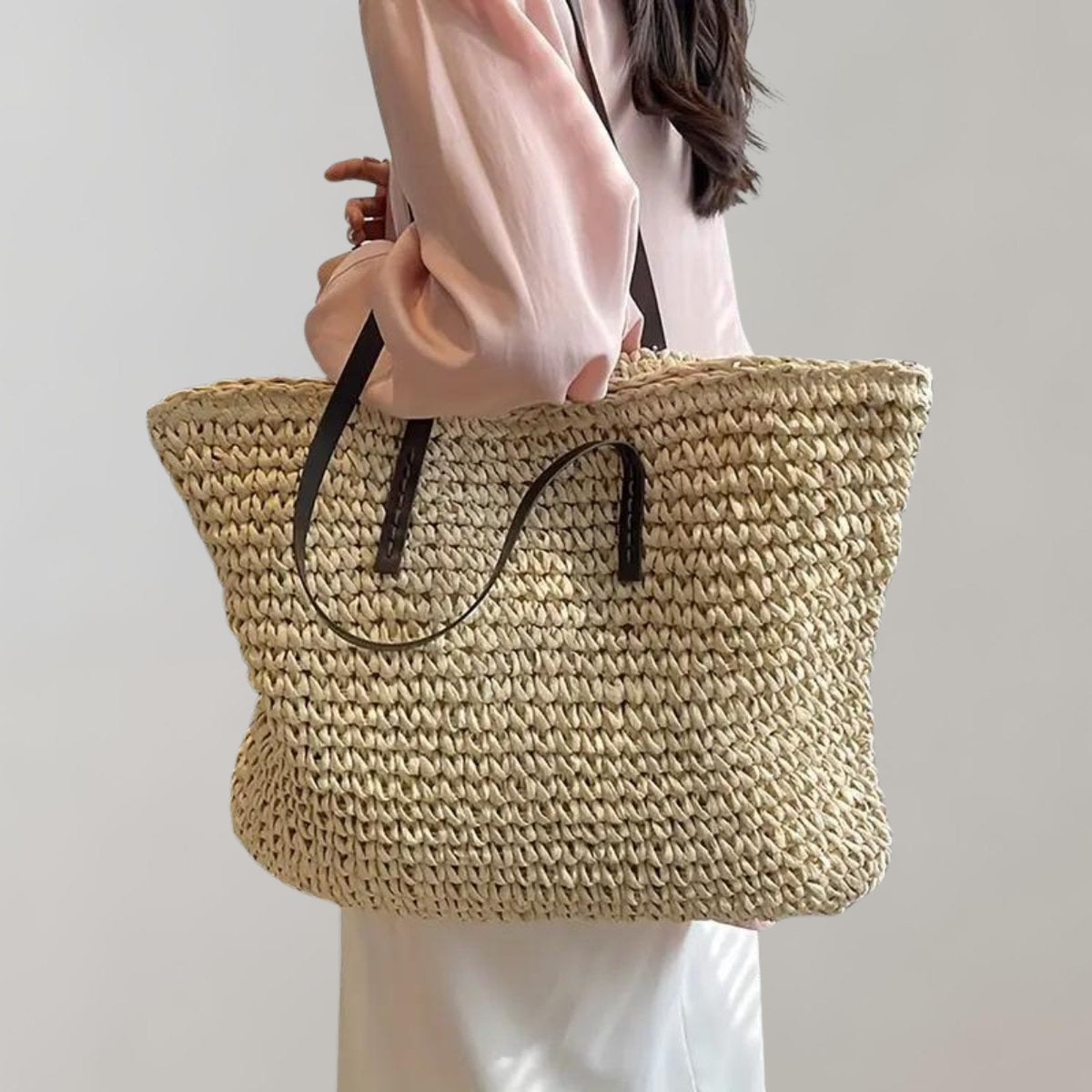 Women's Large Woven Raffia Tote Bag